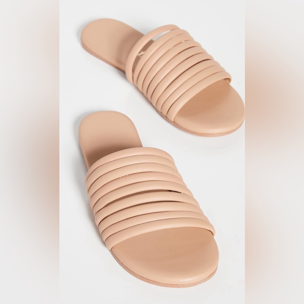 Tkees caro sandals brand new size :6